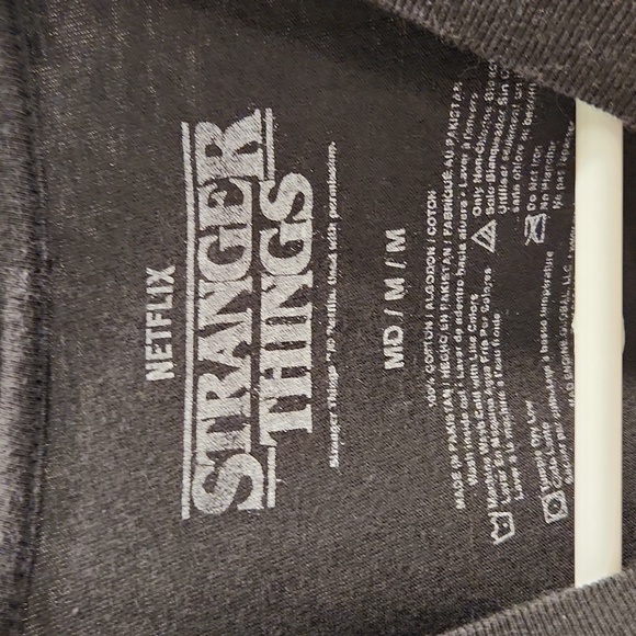 Stranger Things Eddie Munson T Shirt Size Medium - Picture 4 of 5